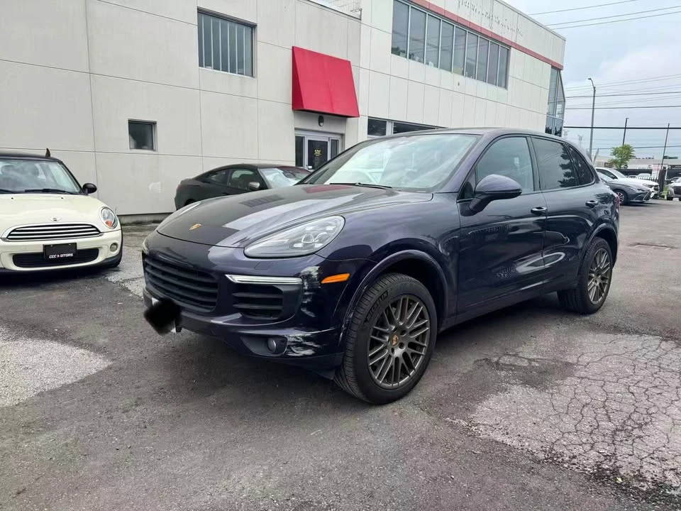 2017 Porsche 958 Cayenne - Image 3 of 14