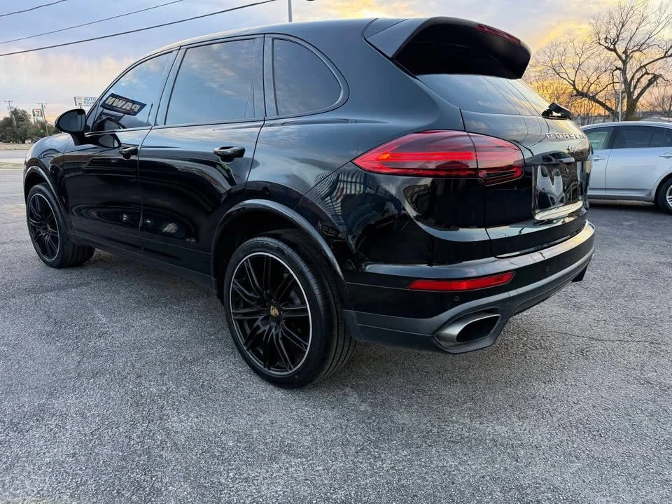 2017 Porsche 958 Cayenne - Image 15 of 20