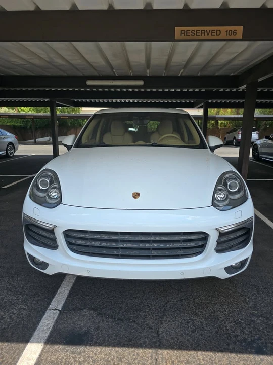2017 Porsche 958 Cayenne - Image 3 of 3