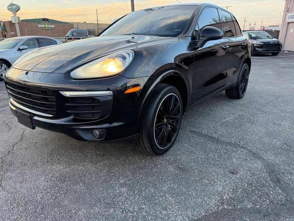 2017 Porsche 958 Cayenne - Image 3 of 20