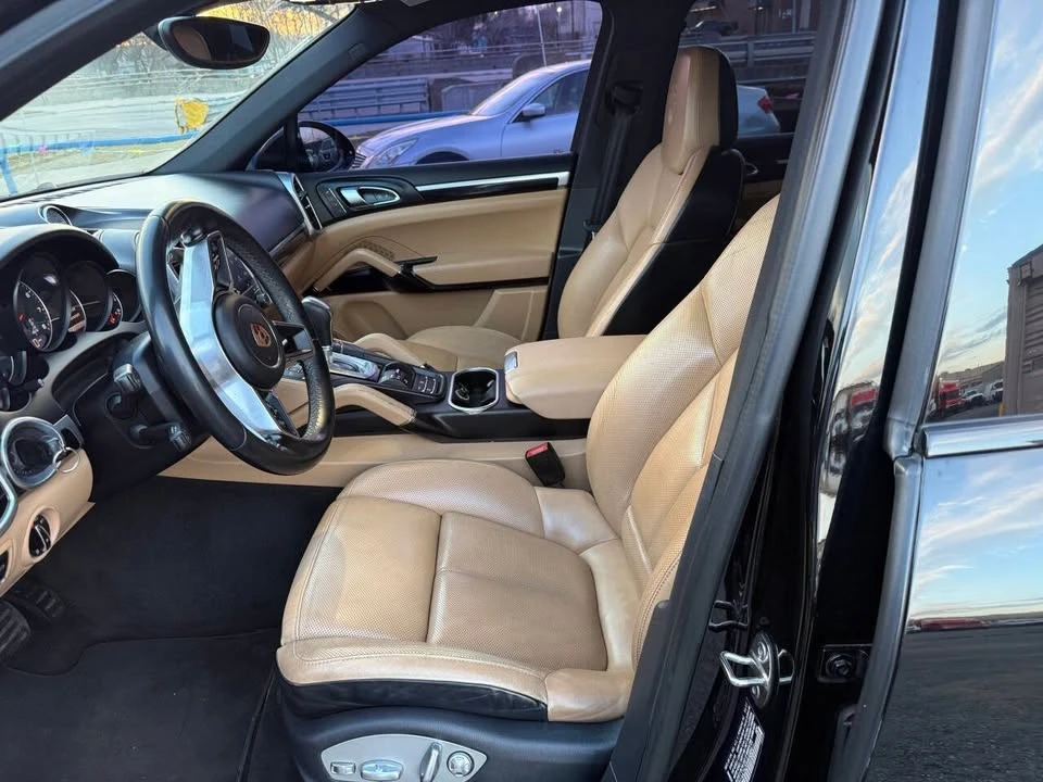 2017 Porsche 958 Cayenne - Image 17 of 20