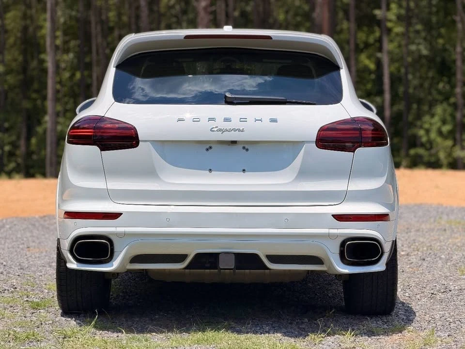 2017 Porsche 958 Cayenne - Image 6 of 20