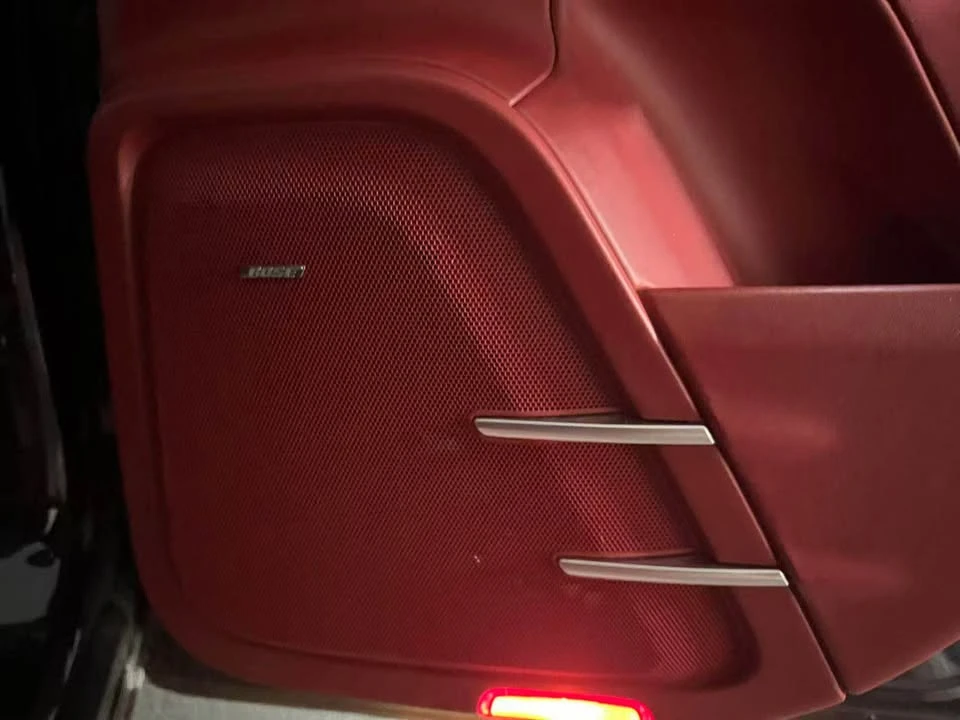 2017 Porsche 958 Cayenne - Image 10 of 14
