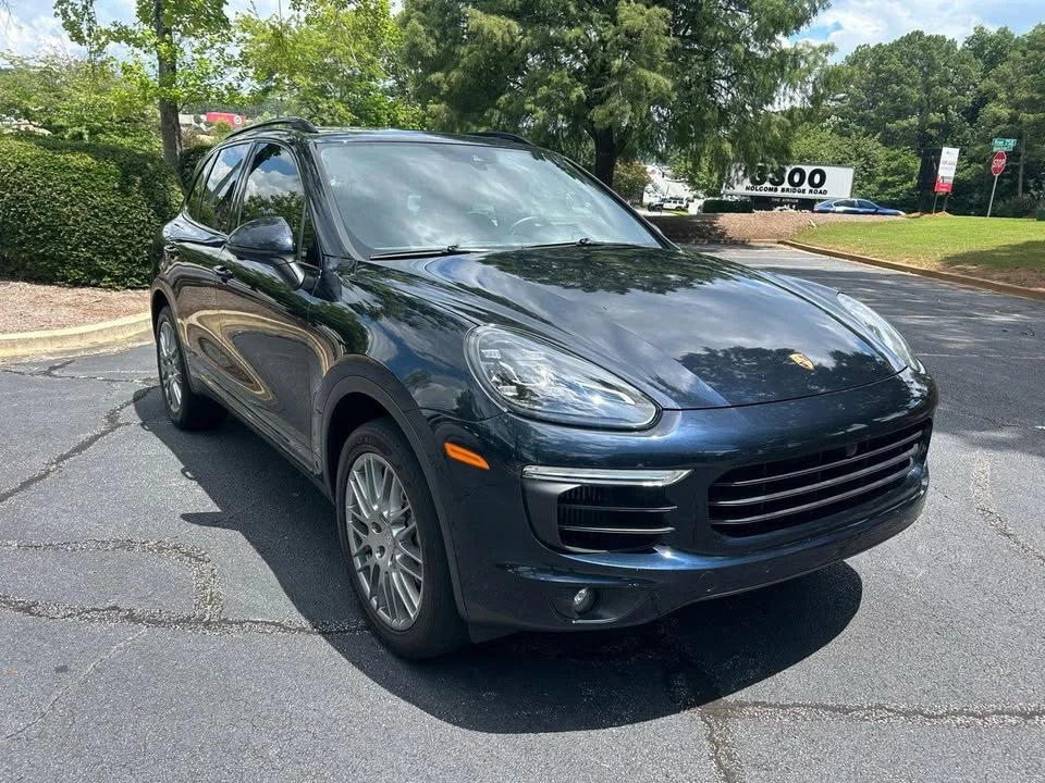 2017 Porsche 958 Cayenne - Image 6 of 20
