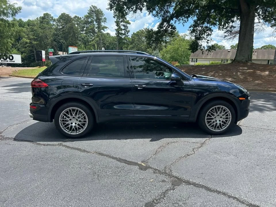 2017 Porsche 958 Cayenne - Image 5 of 20