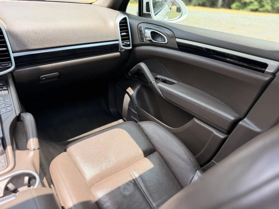 2017 Porsche 958 Cayenne - Image 20 of 20