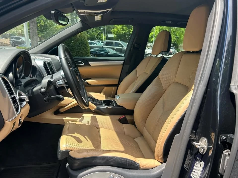 2017 Porsche 958 Cayenne - Image 11 of 20