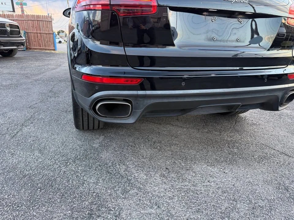 2017 Porsche 958 Cayenne - Image 14 of 20