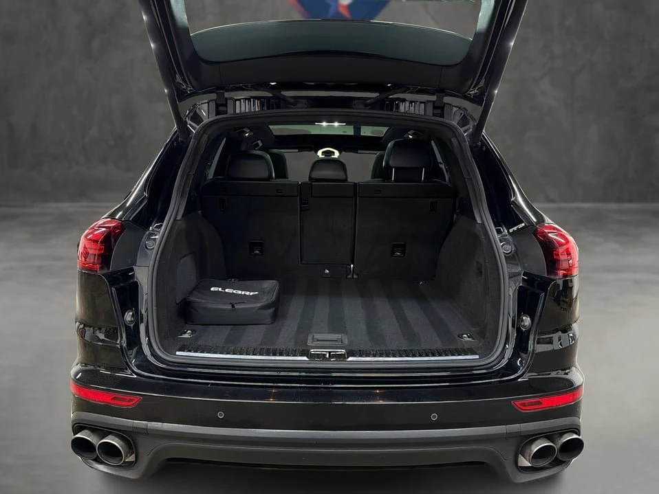 2017 Porsche 958 Cayenne - Image 11 of 20