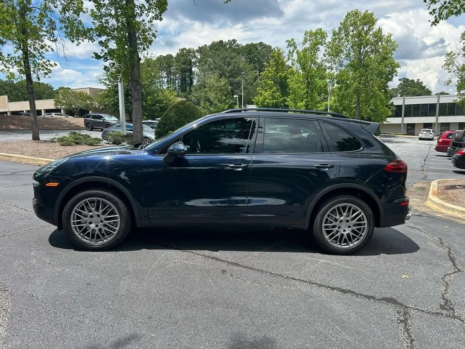 2017 Porsche 958 Cayenne - Image 2 of 20
