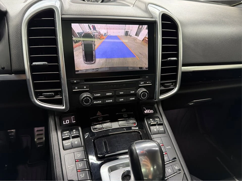 2017 Porsche 958 Cayenne - Image 16 of 20