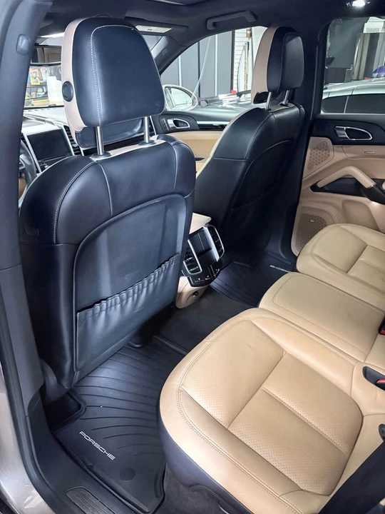 2017 Porsche 958 Cayenne - Image 7 of 12