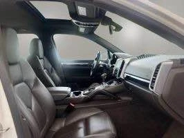 2017 Porsche 958 Cayenne - Image 5 of 10
