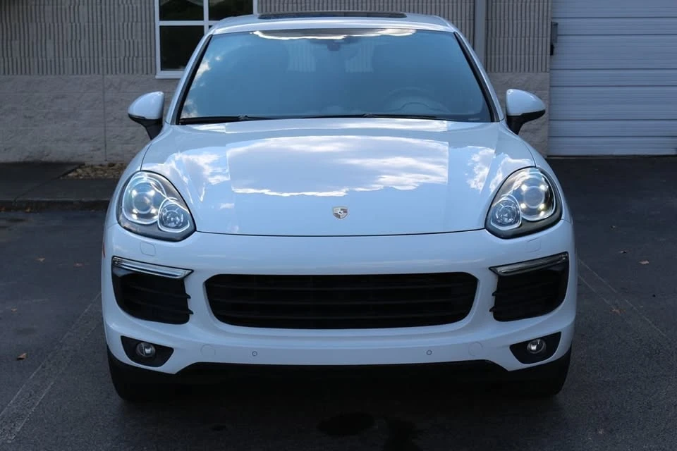 2017 Porsche 958 Cayenne - Image 9 of 20