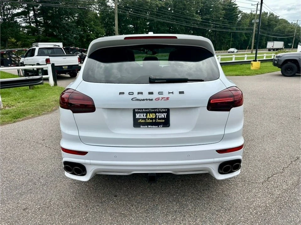 2017 Porsche 958 Cayenne - Image 7 of 20