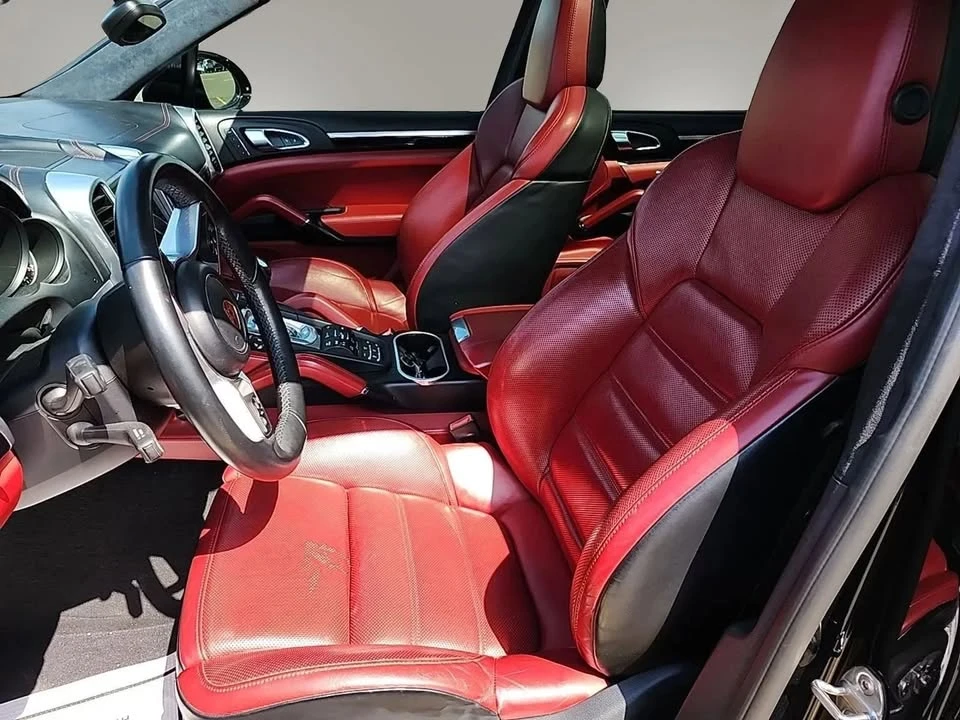 2017 Porsche 958 Cayenne - Image 10 of 15