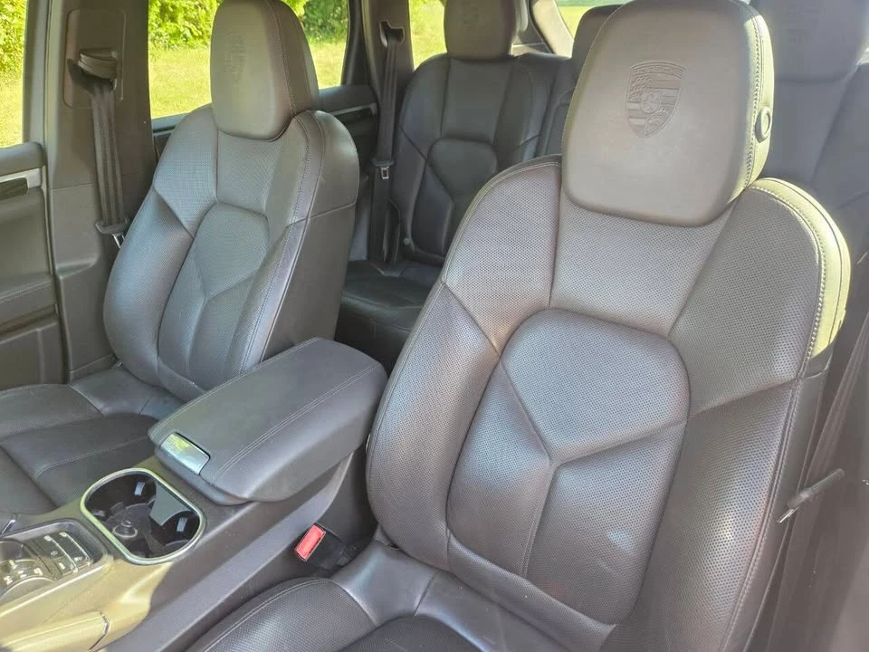 2017 Porsche 958 Cayenne - Image 12 of 20