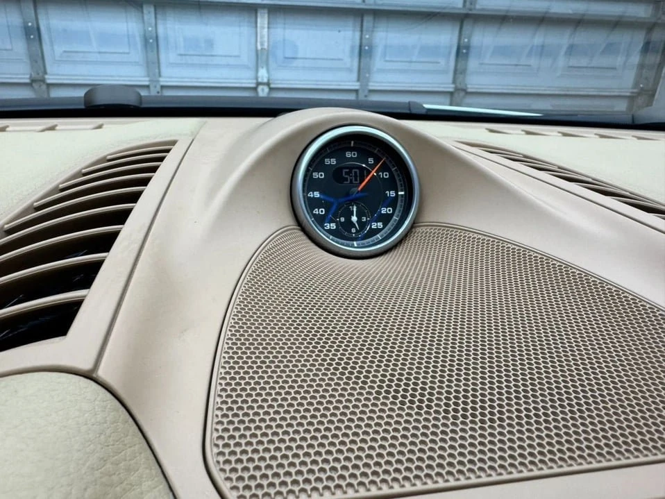 2017 Porsche 958 Cayenne - Image 15 of 20
