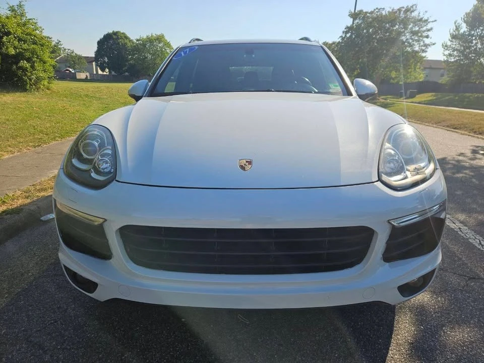 2017 Porsche 958 Cayenne - Image 9 of 20