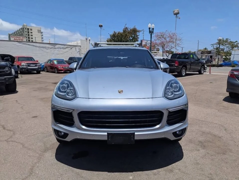 2017 Porsche 958 Cayenne - Image 2 of 20