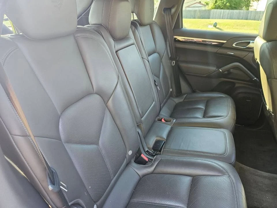 2017 Porsche 958 Cayenne - Image 15 of 20