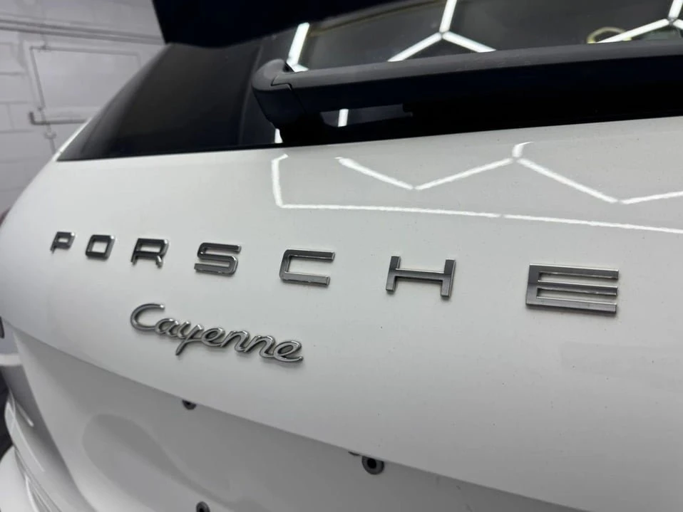 2017 Porsche 958 Cayenne - Image 5 of 20