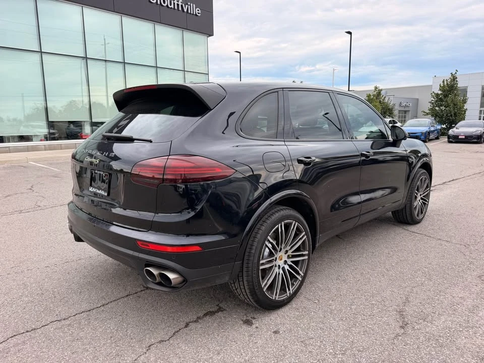 2017 Porsche 958 Cayenne - Image 4 of 10