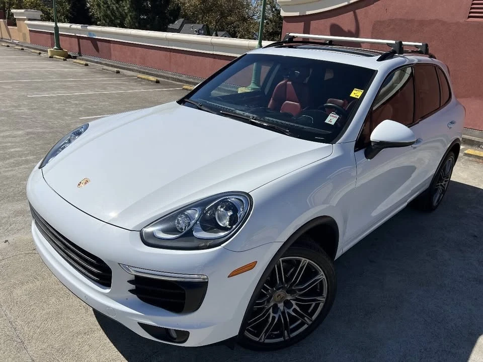 2017 Porsche 958 Cayenne - Image 3 of 20