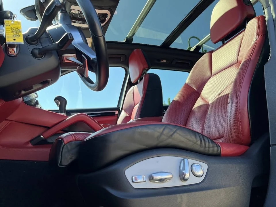 2017 Porsche 958 Cayenne - Image 15 of 20