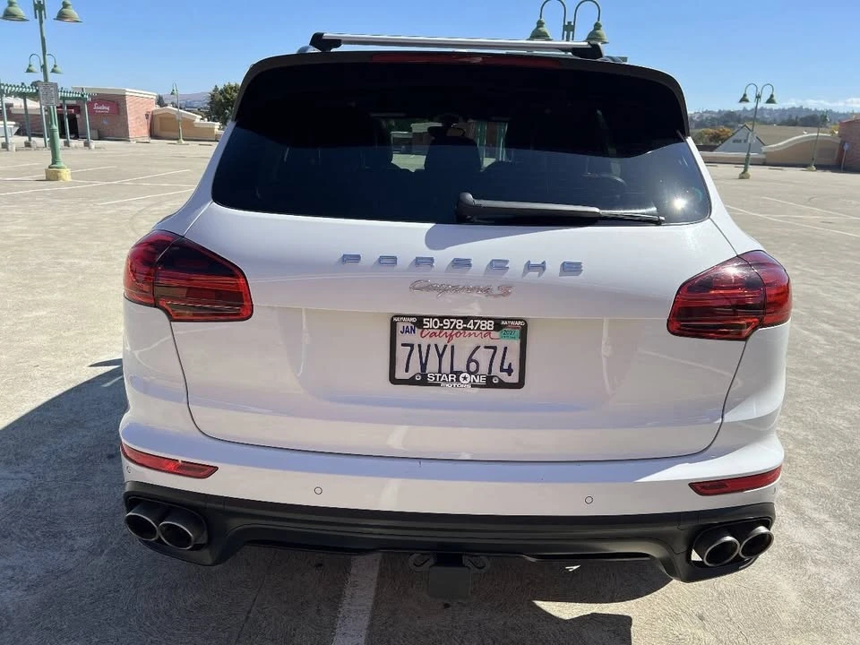 2017 Porsche 958 Cayenne - Image 9 of 20