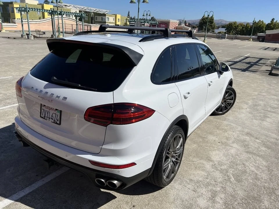 2017 Porsche 958 Cayenne - Image 11 of 20