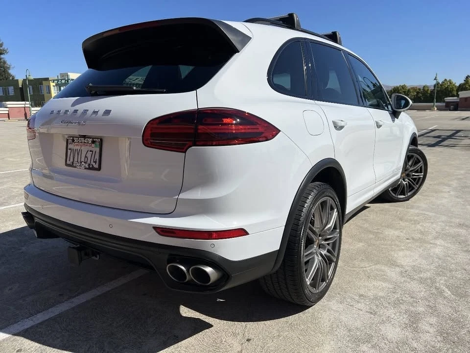 2017 Porsche 958 Cayenne - Image 8 of 20