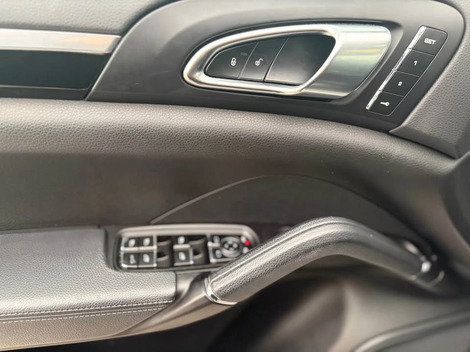 2017 Porsche 958 Cayenne - Image 19 of 19