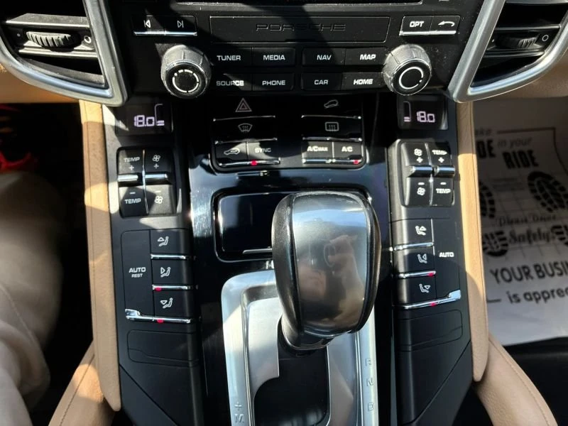 2017 Porsche 958 Cayenne - Image 17 of 20