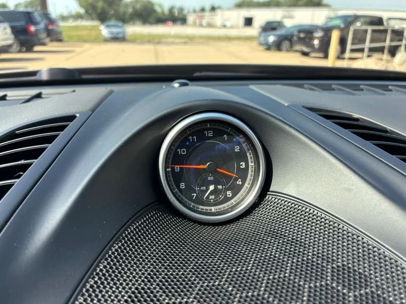 2017 Porsche 958 Cayenne - Image 16 of 20