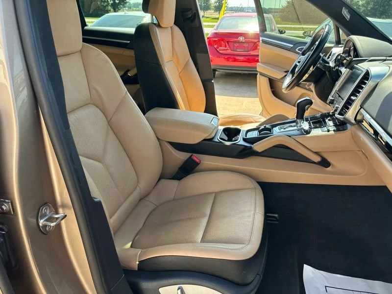 2017 Porsche 958 Cayenne - Image 20 of 20