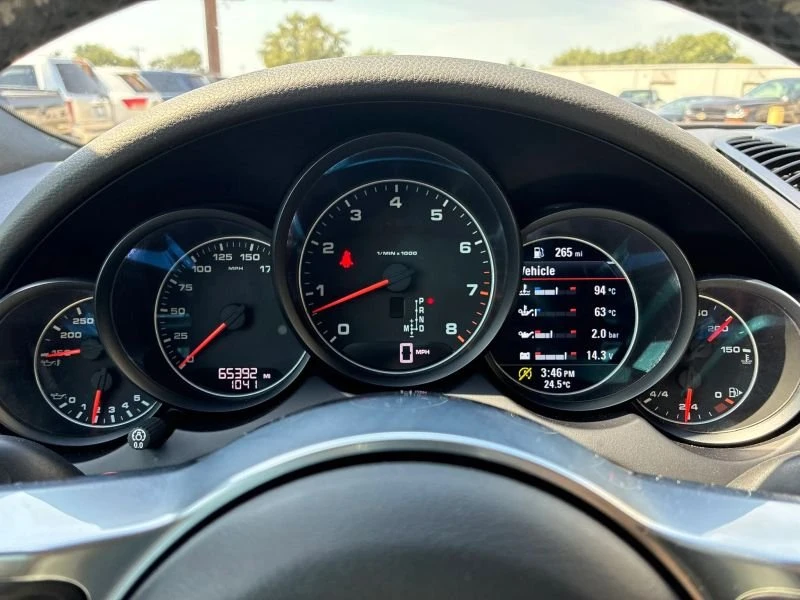 2017 Porsche 958 Cayenne - Image 9 of 20