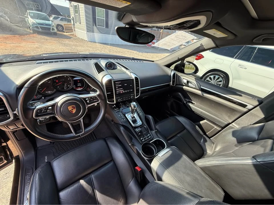 2017 Porsche 958 Cayenne - Image 12 of 13