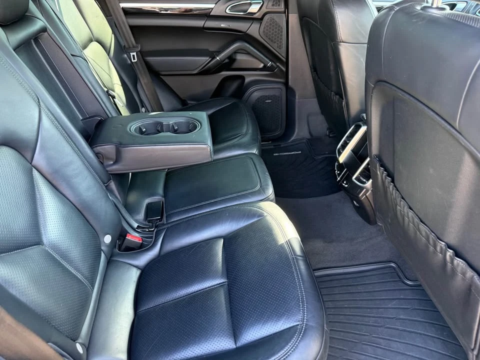 2017 Porsche 958 Cayenne - Image 7 of 13