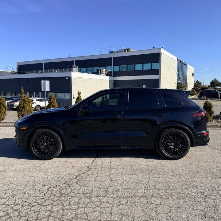 2017 Porsche 958 Cayenne - Image 2 of 11
