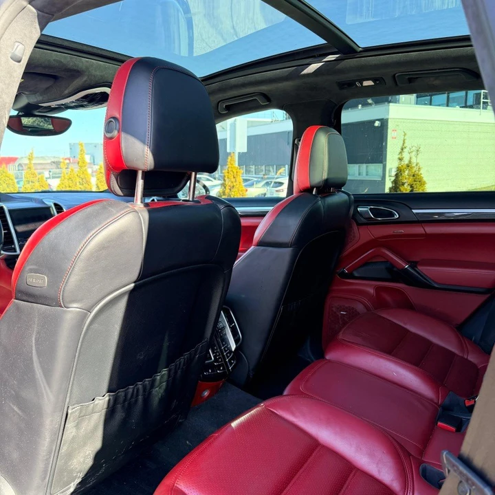 2017 Porsche 958 Cayenne - Image 7 of 11