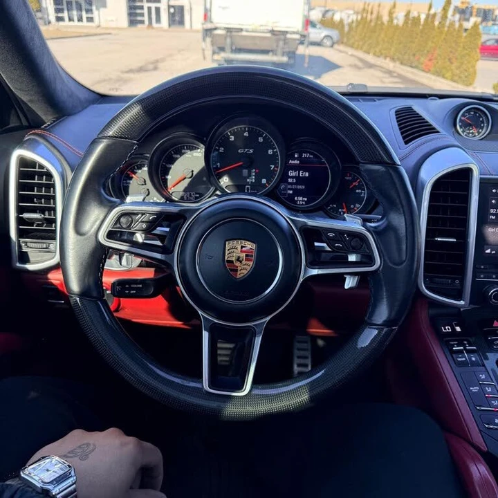 2017 Porsche 958 Cayenne - Image 10 of 11