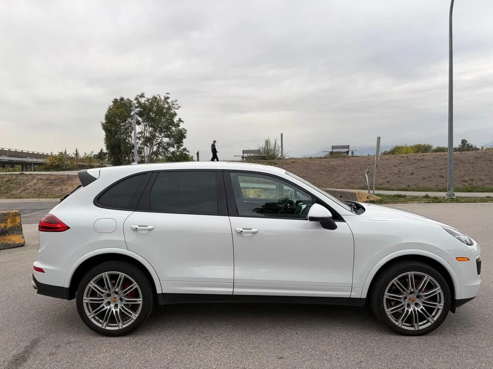 2017 Porsche 958 Cayenne - Image 2 of 19