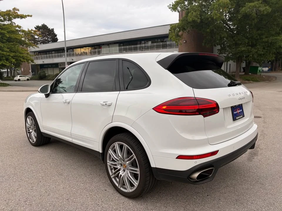 2017 Porsche 958 Cayenne - Image 5 of 19