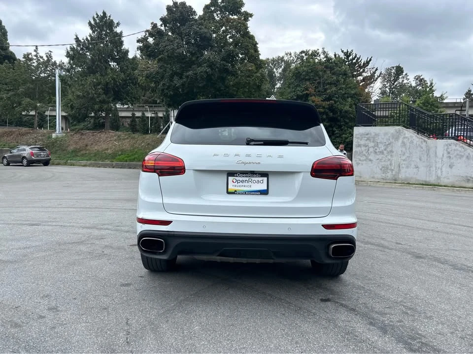 2017 Porsche 958 Cayenne - Image 7 of 19