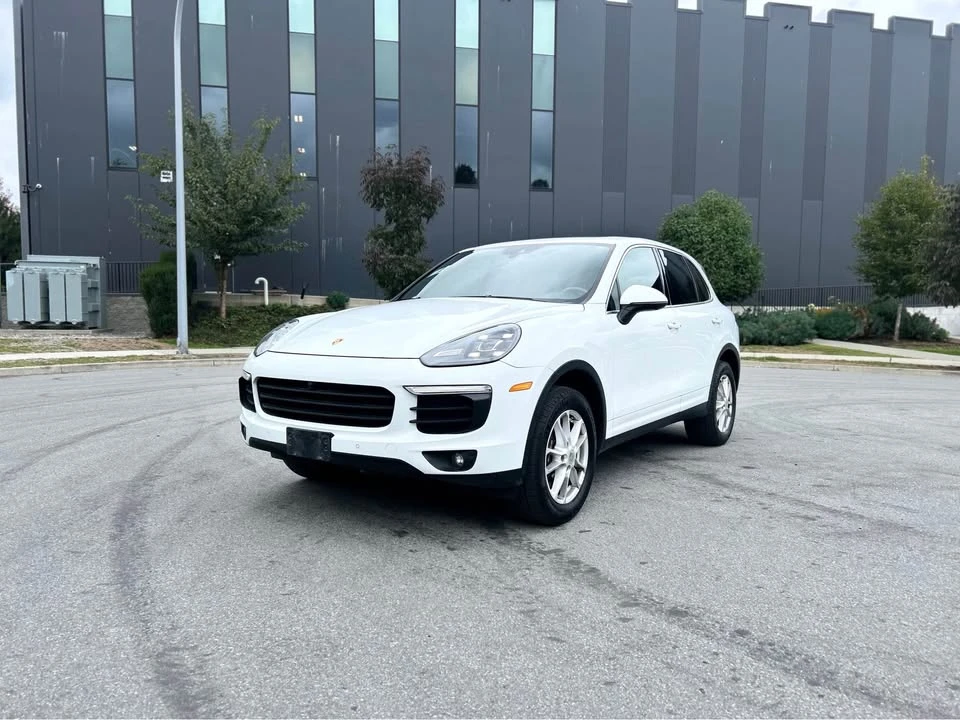 2017 Porsche 958 Cayenne - Image 3 of 19