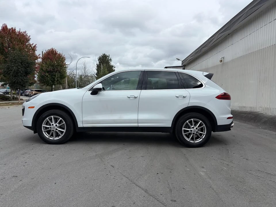 2017 Porsche 958 Cayenne - Image 5 of 17