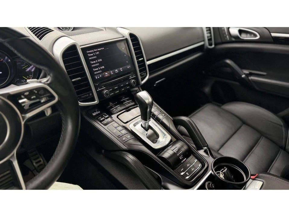 2017 Porsche 958 Cayenne - Image 18 of 20