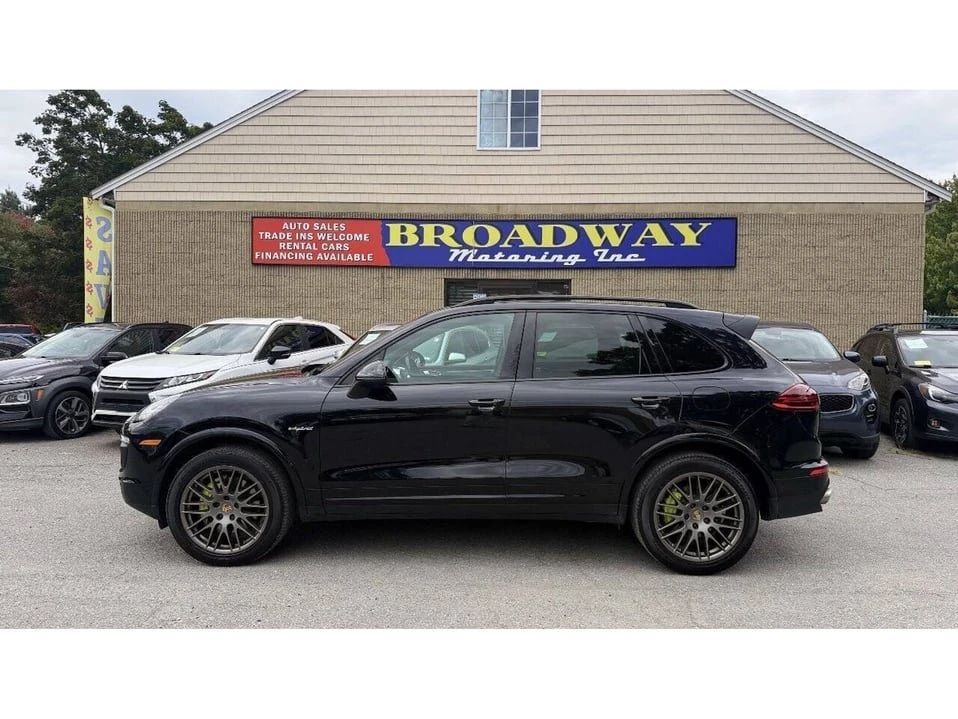 2017 Porsche 958 Cayenne - Image 2 of 20