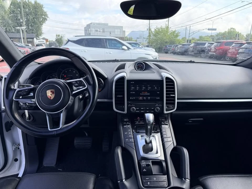 2017 Porsche 958 Cayenne - Image 12 of 20